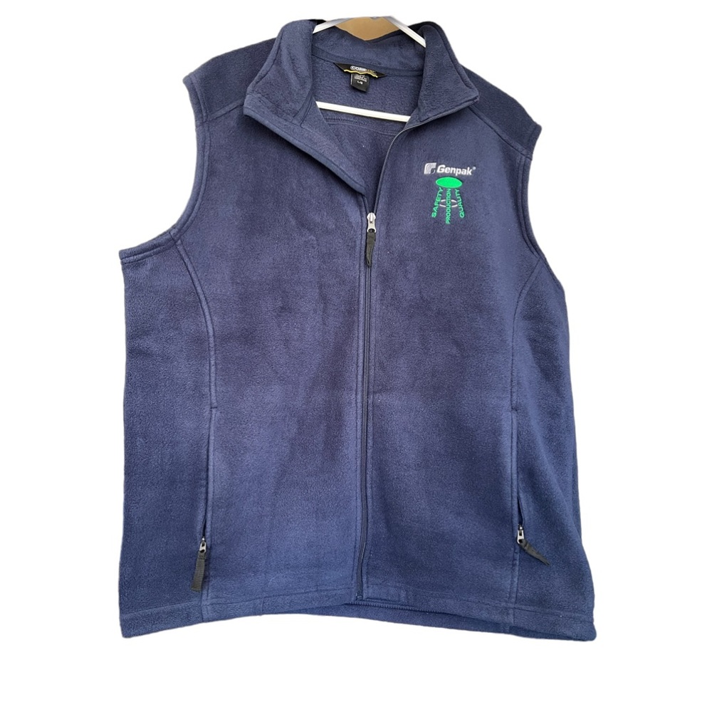 Core365 Flannel Mens zipper up Vest Blue Large. 
It has embroidered logo